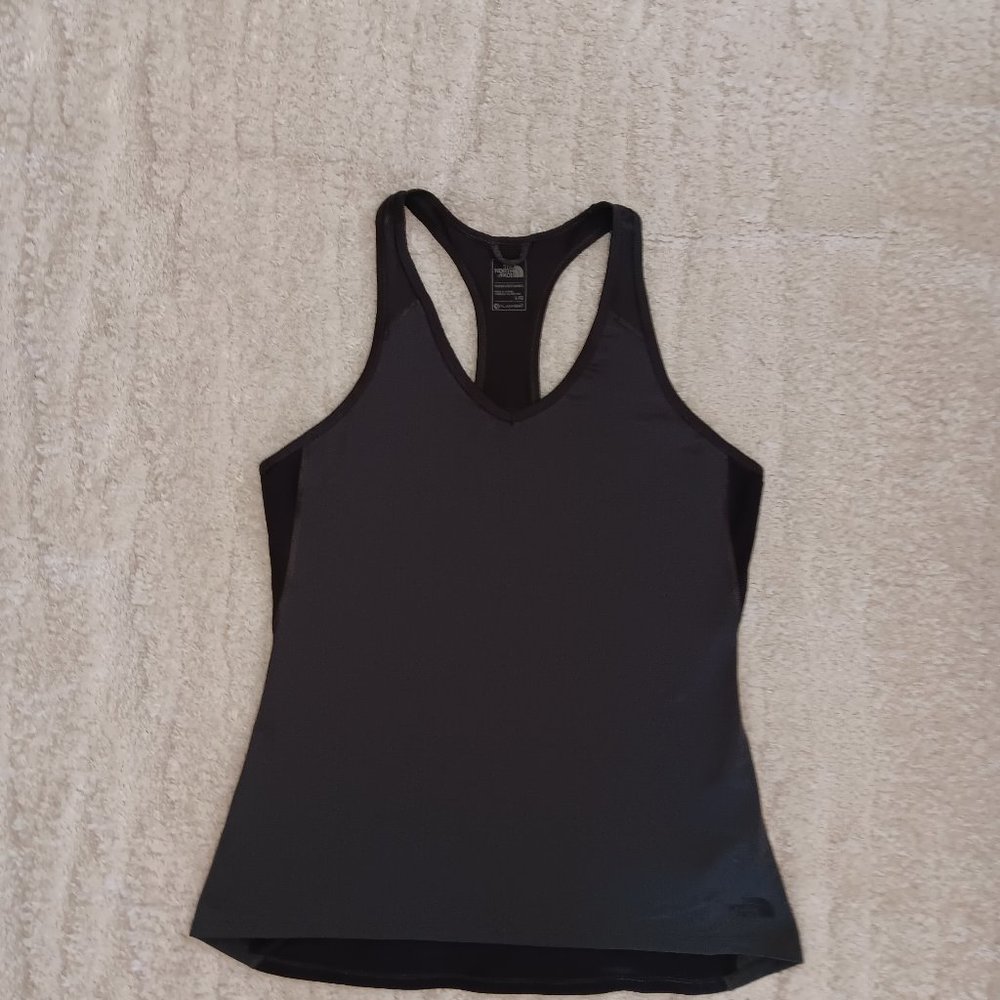 The North Face sports t-shirt size L for women, gray and black. - Picture 2 of 8